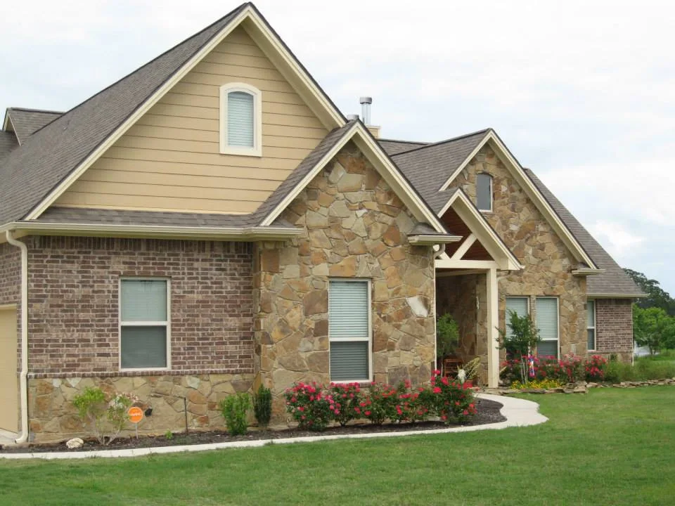 Northwoods Natural Stone Veneer Exterior