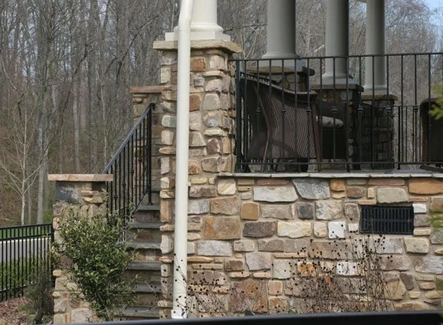 Tantallon Fieldledge Natural Thin Stone Veneer Front Porch
