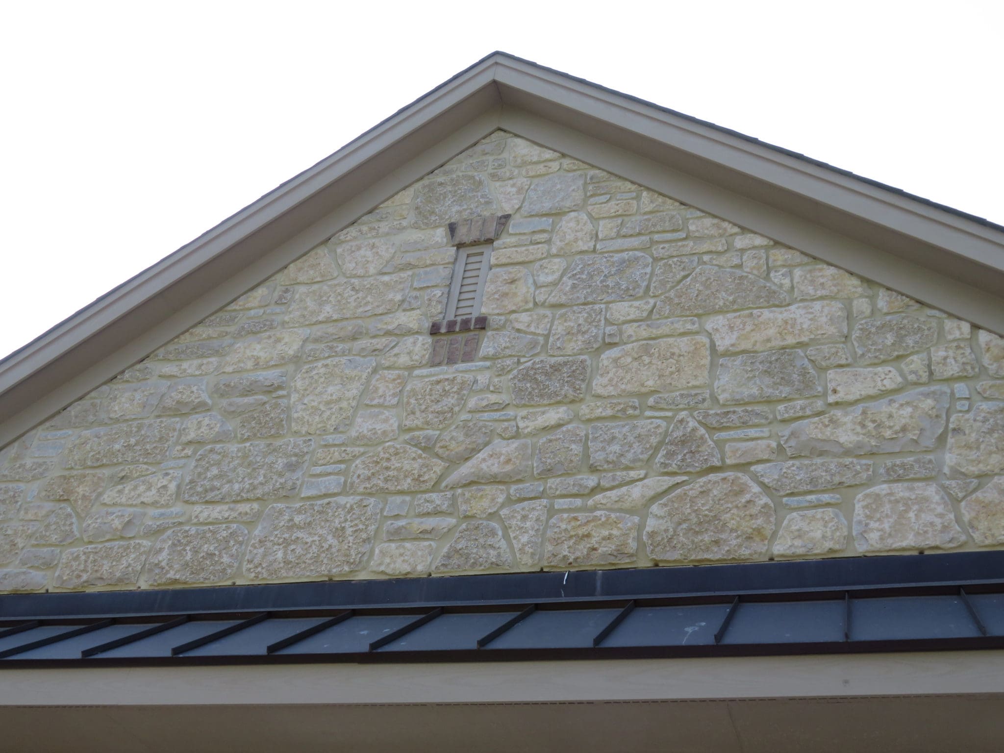 Chateau Natural Limestone Thin Veneer Garage Close Up