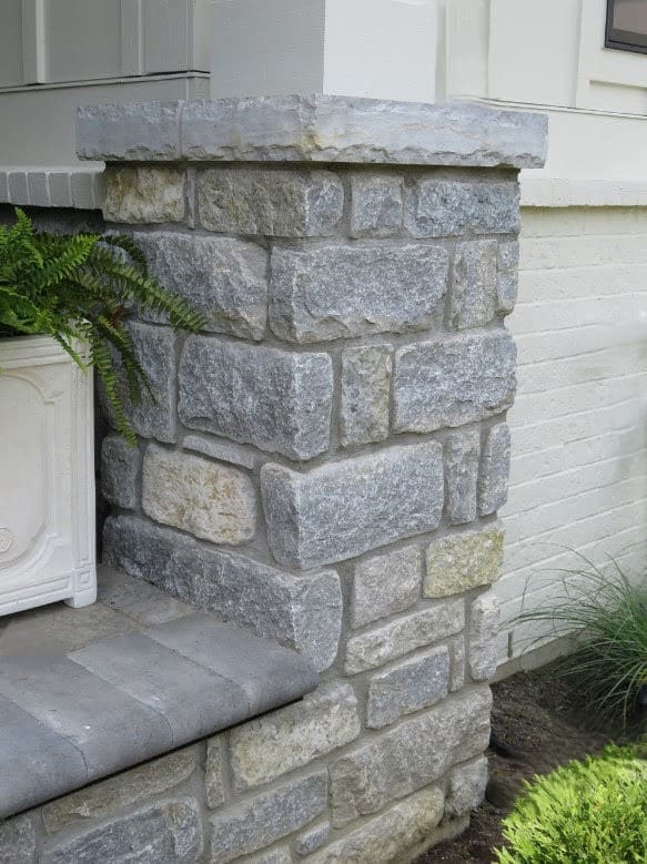 Nottingham Custom Ashlar Natural Stone Veneer Wainscoting