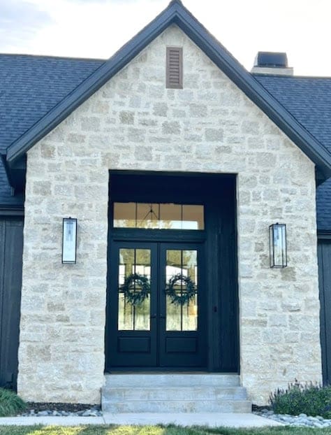 Draper Natural Thin Stone Veneer with Gold Front Entrance Flush Joint