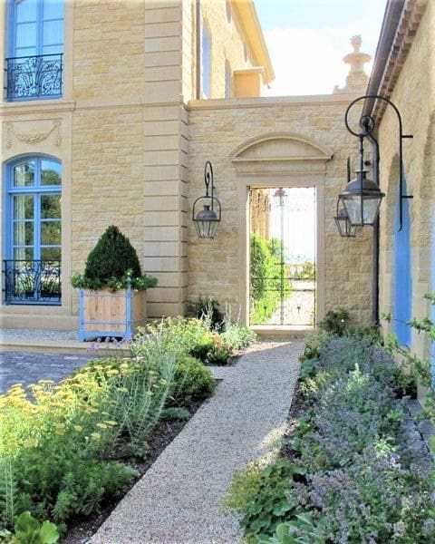 Vienna Real Thin Stone Veneer Outdoor Living