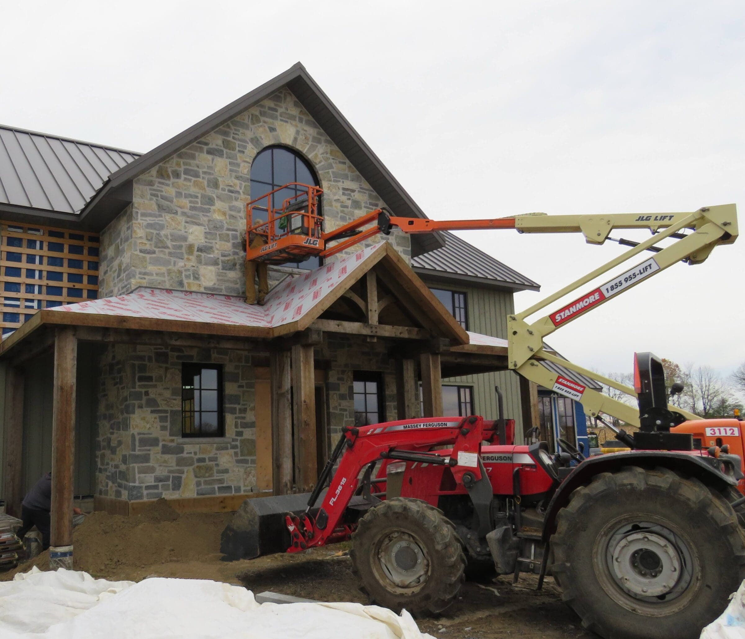 Larchmont and Castle Ridge Natural Stone Veneer Front Entrance Installation