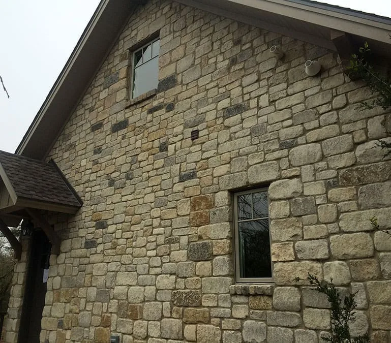 Moreton Random Ashlar Natural Stone Veneer Exterior Install
