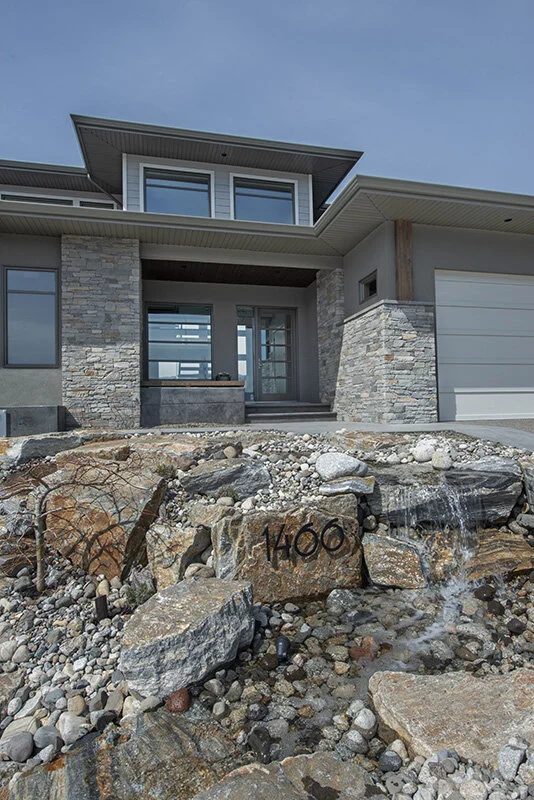 Cohasset Real Thin Stone Veneer Drystack Exterior